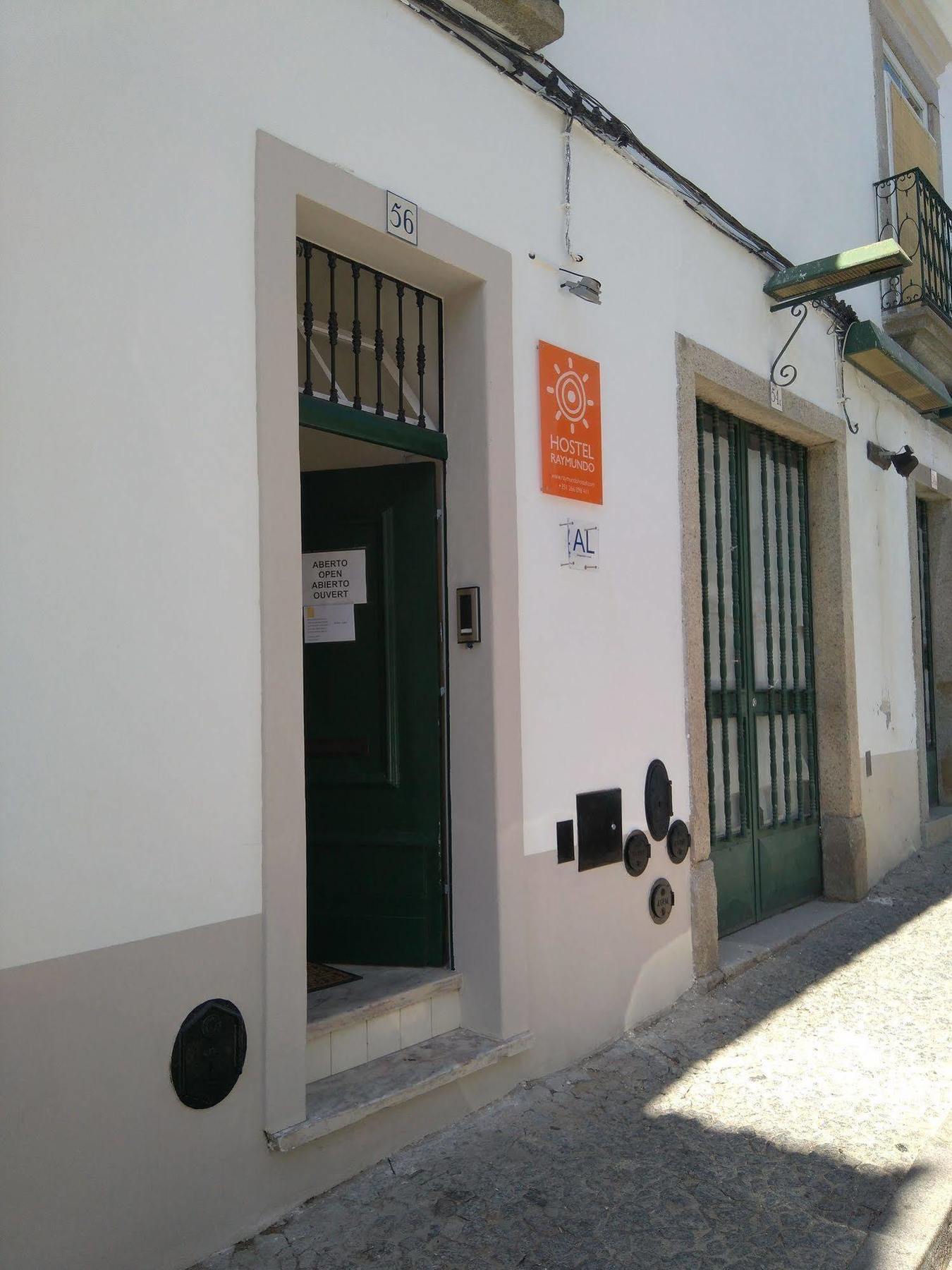 Hostel Raymundo Évora Extérieur photo