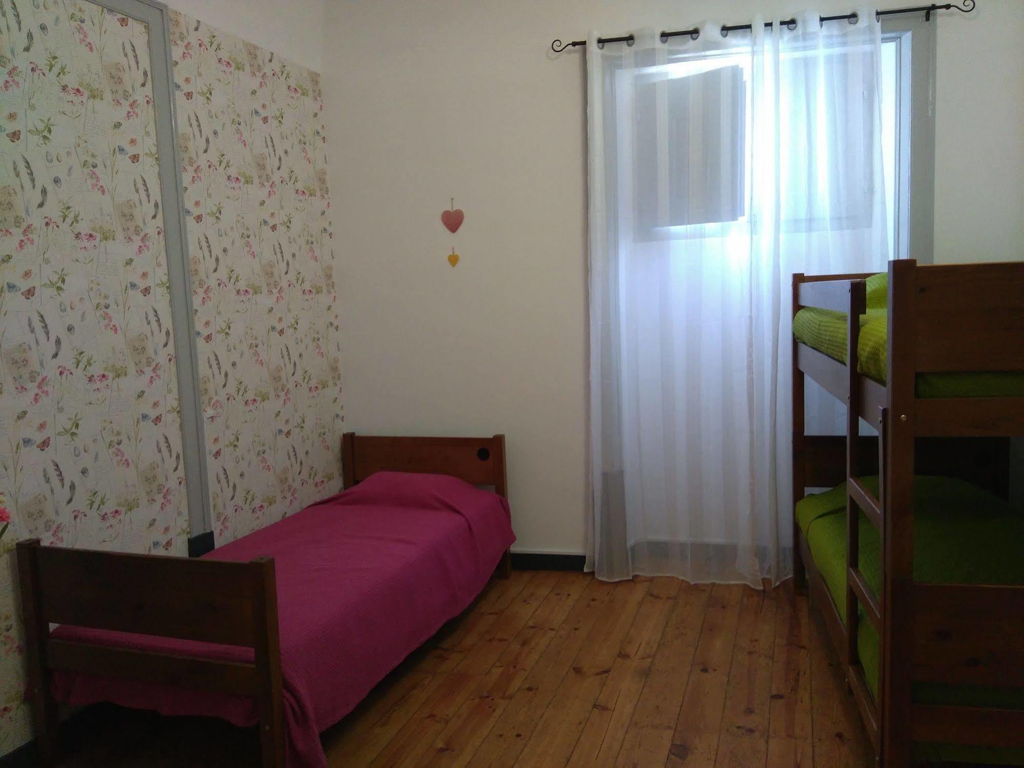 Hostel Raymundo Évora Extérieur photo
