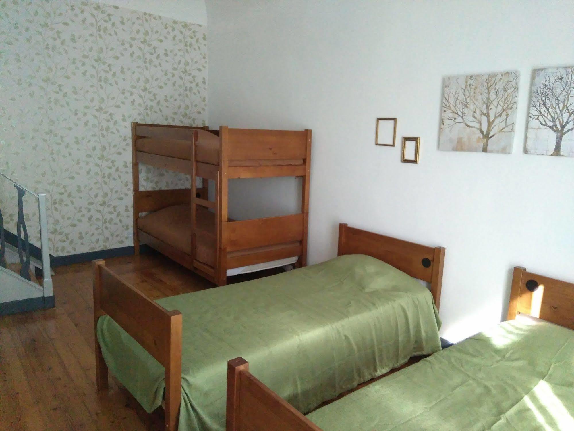 Hostel Raymundo Évora Extérieur photo